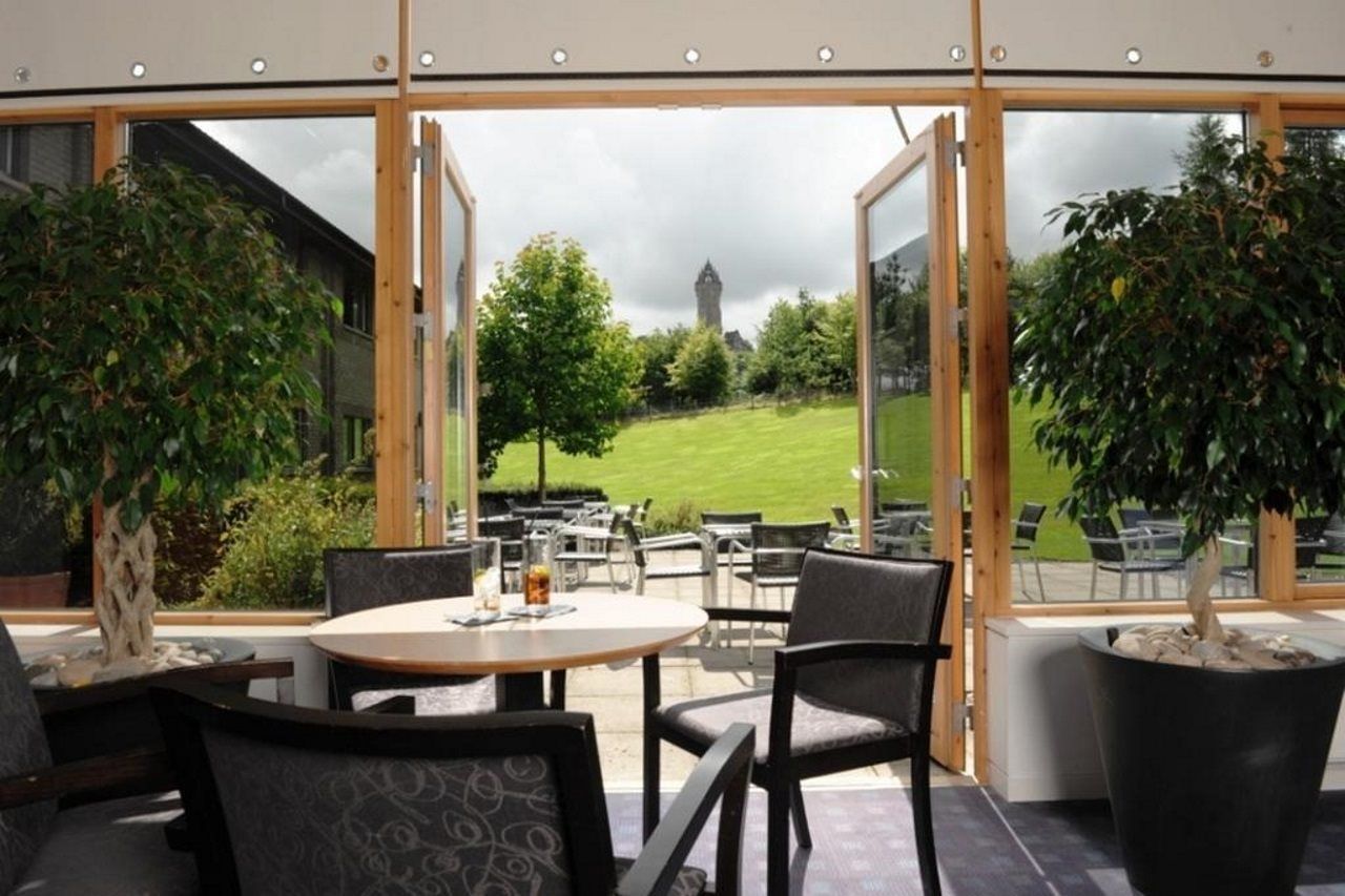Stirling Court Hotel Restoran fotoğraf